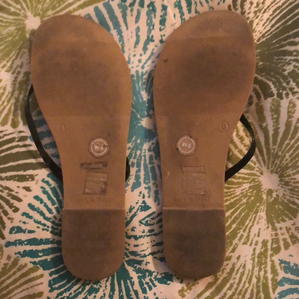 Sandals - Picture 2 of 2